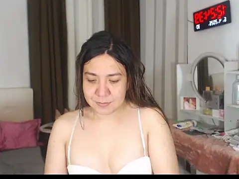 stellahugeX online show from 04-05-26, 04:26