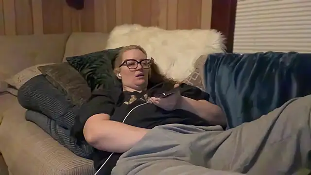 PefectNipz online show from 11-08-25, 06:35