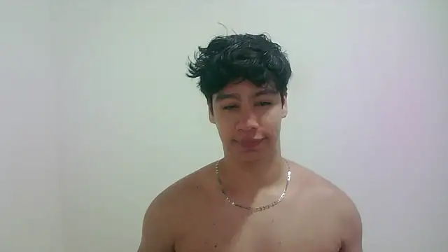 Snapshot of zeus_181 chatting on 05-23-26, 09:13 zeus 181 online show from 05-23-26, 09:13