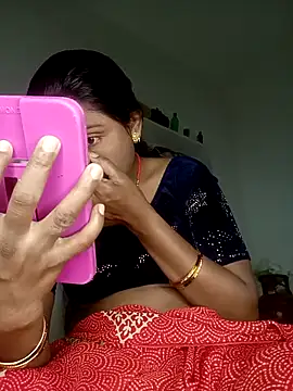 Snapshot of Payal-0143 chatting on 09-09-25, 06:02 Payal-0143 online show from 09-09-25, 06:02