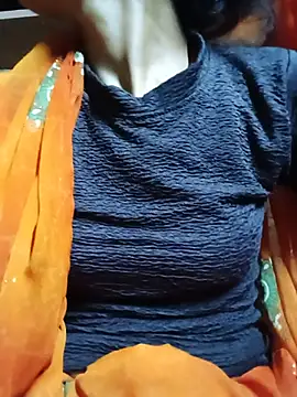 Snapshot of Payal-0143 chatting on 07-17-26, 02:13 Payal-0143 online show from 07-17-26, 02:13