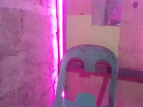 Shyra Mae online show from 04-03-26, 02:42