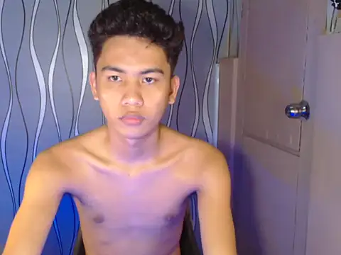 Snapshot of Demure_Asian143 chatting on 09-14-25, 09:41 Demure Asian143 online show from 09-14-25, 09:41