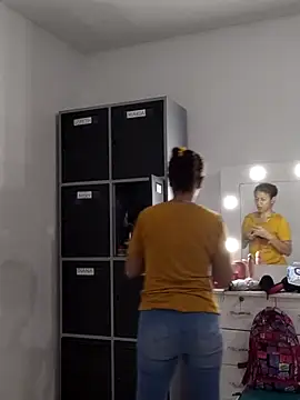 Merybeks online show from 10-17-25, 10:40