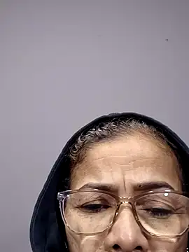 Merybeks online show from 11-18-25, 10:31