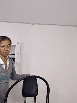 Merybeks online show from 11-25-25, 10:37