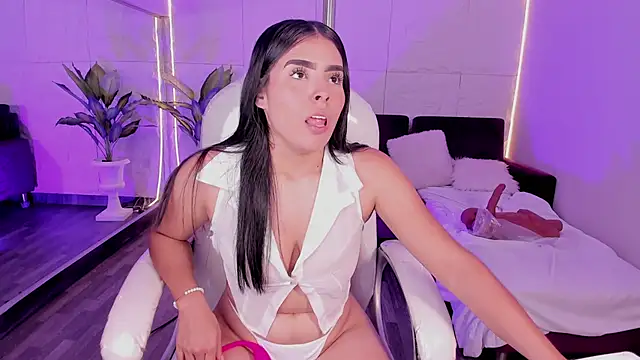 LovelyEyesx online show from 11-25-25, 05:13