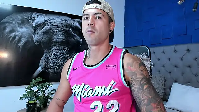 andres-clark92 online show from 01-09-26, 04:32