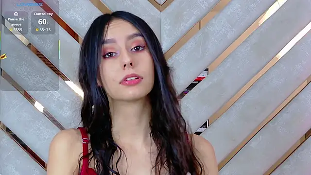 Snapshot of Sarah-Grace chatting on 02-04-26, 01:22 Sarah-Grace online show from 02-04-26, 01:22