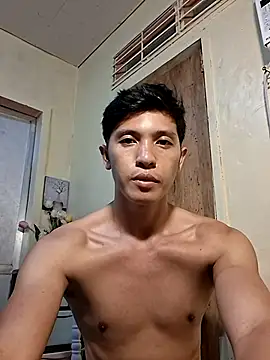 Snapshot of darryl_hugecok chatting on 05-25-26, 05:41 darryl hugecok online show from 05-25-26, 05:41