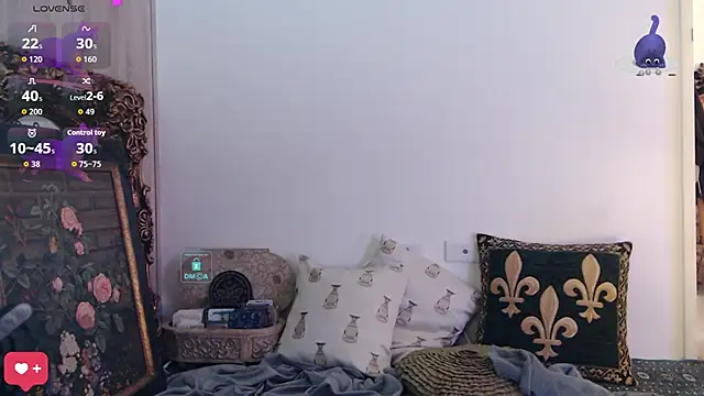 Etherealcat33 online show from 10-29-25, 01:02