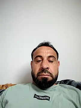 Snapshot of mykelem chatting on 05-19-26, 05:52 mykelem online show from 05-19-26, 05:52