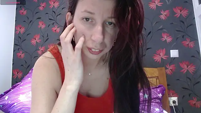 Snapshot of RosieHayes chatting on 03-15-26, 10:54 RosieHayes online show from 03-15-26, 10:54