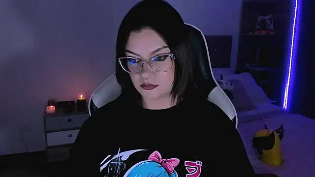 OphelianaRose33 online show from 09-20-25, 09:49