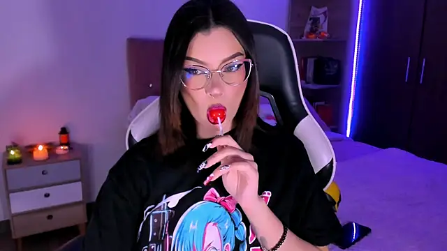 OphelianaRose33 online show from 11-01-25, 11:18