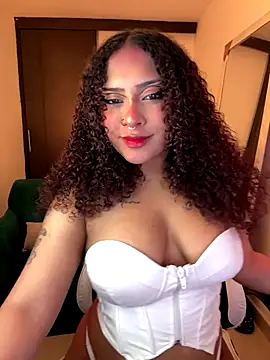 Snapshot of Kass_1 chatting on 01-08-26, 02:25 Kass 1 online show from 01-08-26, 02:25