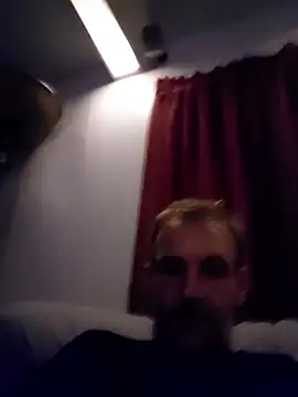 Hungwell1515 online show from 01-09-26, 06:16