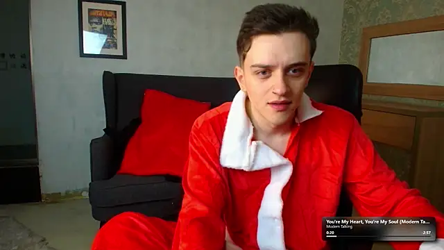 Snapshot of FelixStarkk chatting on 12-20-25, 05:47 FelixStarkk online show from 12-20-25, 05:47