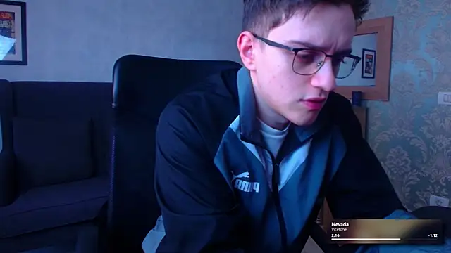 Snapshot of FelixStarkk chatting on 02-28-26, 07:53 FelixStarkk online show from 02-28-26, 07:53