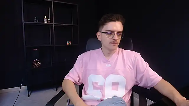 Snapshot of FelixStarkk chatting on 05-24-26, 07:02 FelixStarkk online show from 05-24-26, 07:02