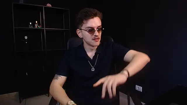 Snapshot of FelixStarkk chatting on 06-01-26, 05:20 FelixStarkk online show from 06-01-26, 05:20