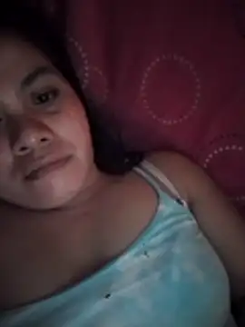 Snapshot of phoenix_1994 chatting on 10-18-25, 04:15 phoenix 1994 online show from 10-18-25, 04:15