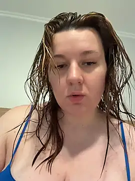 love me  tonight  online show from 06-19-26, 07:01