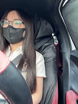 Linh 2004 online show from 09-22-25, 05:31