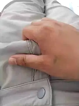 Snapshot of zorhotty chatting on 07-20-26, 10:39 zorhotty online show from 07-20-26, 10:39