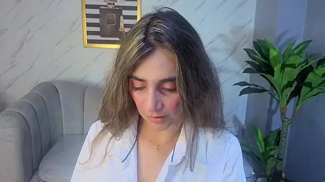 agatha brooks t online show from 04-06-26, 12:28