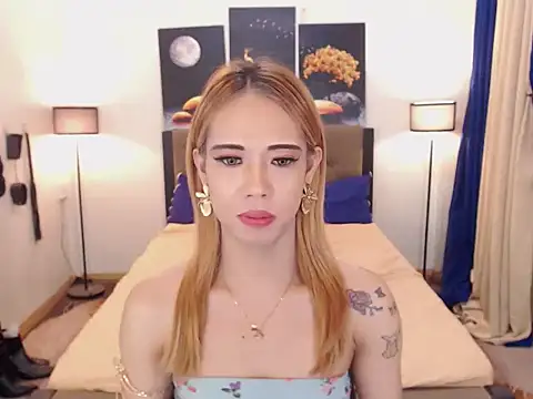 PreciousAmore online show from 11-19-25, 01:22