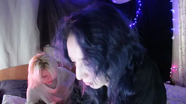 Avny Loki online show from 10-19-25, 01:01