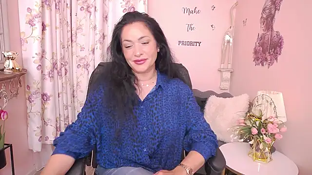 Snapshot of MyLovOne chatting on 04-30-26, 09:37 MyLovOne online show from 04-30-26, 09:37