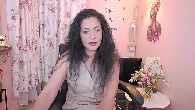 Snapshot of MyLovOne chatting on 05-29-26, 09:29 MyLovOne online show from 05-29-26, 09:29