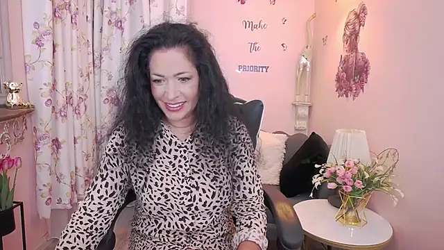 Snapshot of MyLovOne chatting on 06-28-26, 07:47 MyLovOne online show from 06-28-26, 07:47
