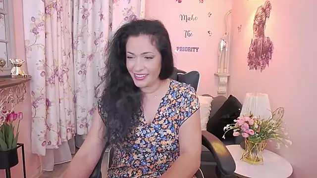 Snapshot of MyLovOne chatting on 07-13-26, 10:18 MyLovOne online show from 07-13-26, 10:18