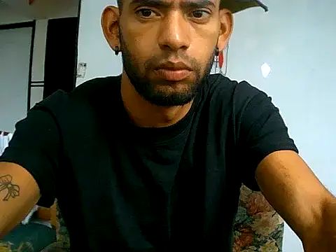 Negritohot2828 online show from 04-05-26, 02:14