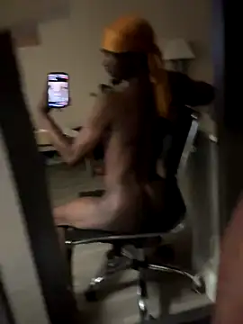 Snapshot of Dolla-Billlz chatting on 10-02-25, 11:17 Dolla-Billlz online show from 10-02-25, 11:17