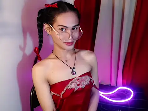 bellalot online show from 09-19-25, 05:57