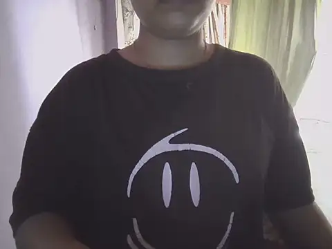 Naina 007 online show from 10-05-25, 10:13