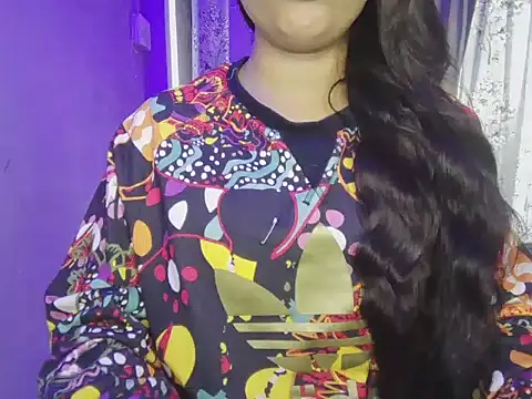 Naina 007 online show from 11-17-25, 09:15