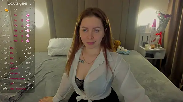 MikaBloom online show from 02-20-26, 06:48