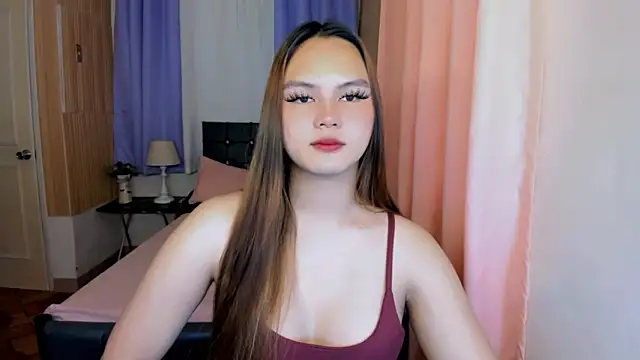 Snapshot of ameliamaureen chatting on 05-10-26, 02:39 ameliamaureen online show from 05-10-26, 02:39