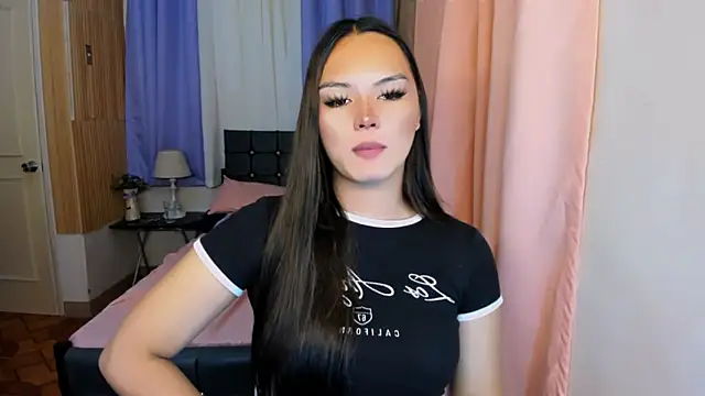 Snapshot of ameliamaureen chatting on 06-09-26, 05:13 ameliamaureen online show from 06-09-26, 05:13