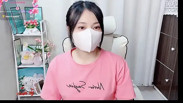 Snapshot of phuongnhi_ chatting on 06-14-26, 11:45 phuongnhi online show from 06-14-26, 11:45