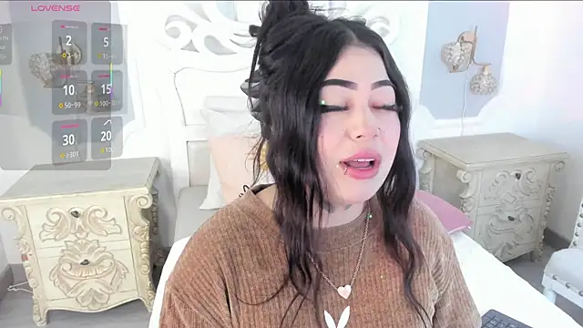 MeganStar   online show from 10-28-25, 11:47