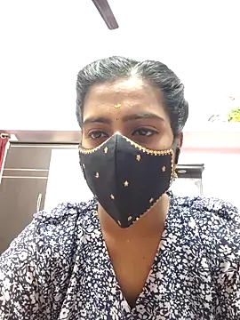 Tamil-Meenu12 online show from 04-20-26, 05:43