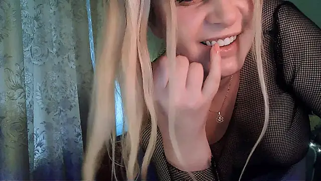 TsPostophere online show from 02-18-25, 01:33