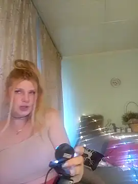 TsPostophere online show from 03-08-25, 01:47