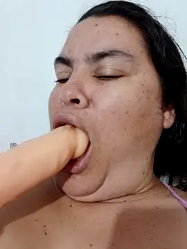 yaneth  online show from 09-13-25, 11:26